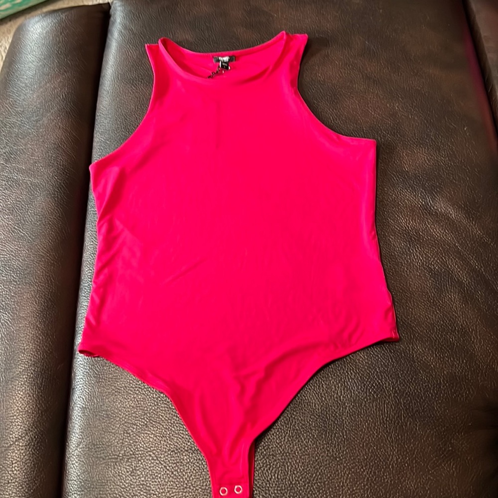Express Body Contour bodysuit-size Large